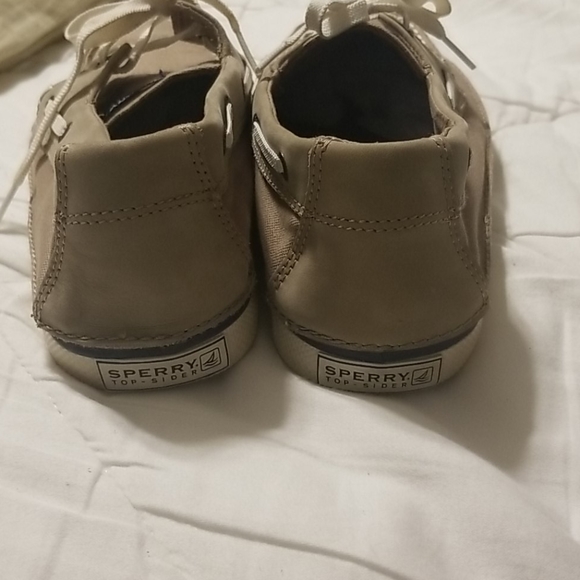 Sperry shoes - Picture 3 of 5
